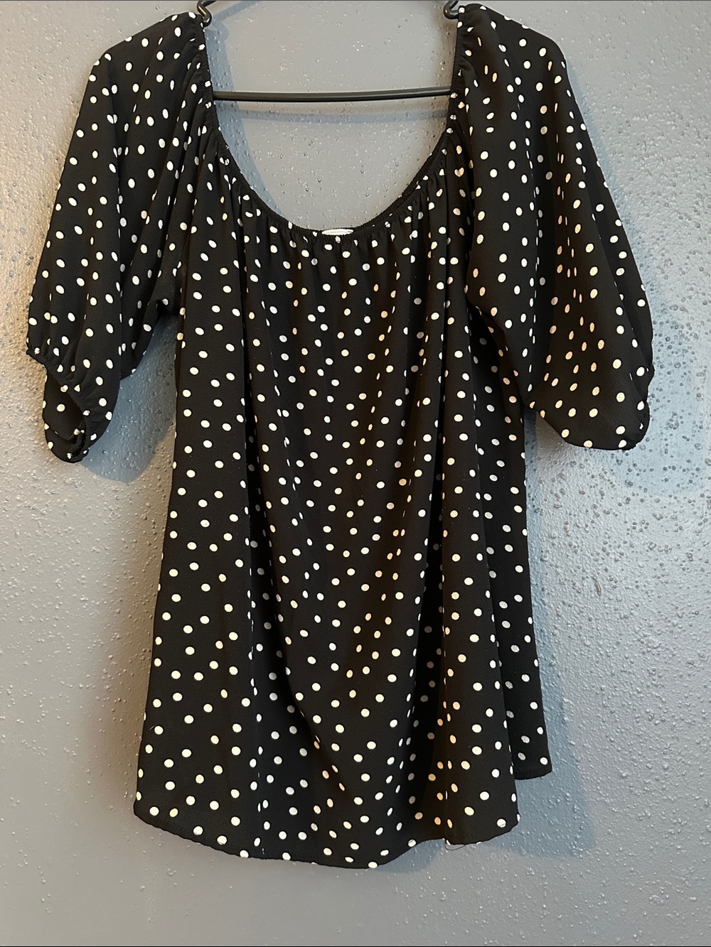 Women’s Liliana Black and White Polka Dot Puff Sleeve Tunic shirt - Picture 4 of 7